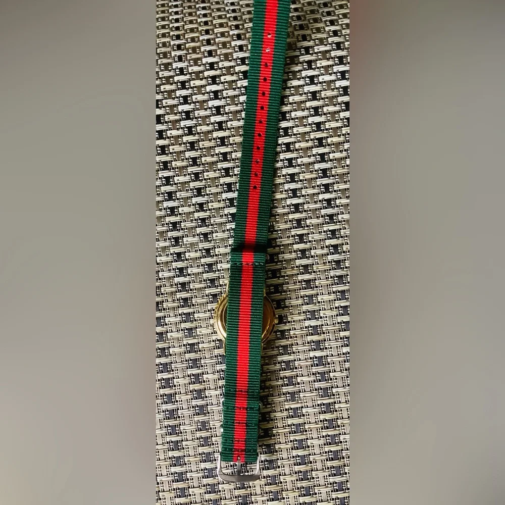 Gucci Gold-Tone watch for young man or lady ❤️💚